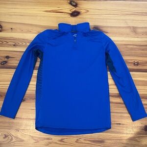 EUC Under Armour ColdGear Reactor in Vibrant Blue size Mens Medium
